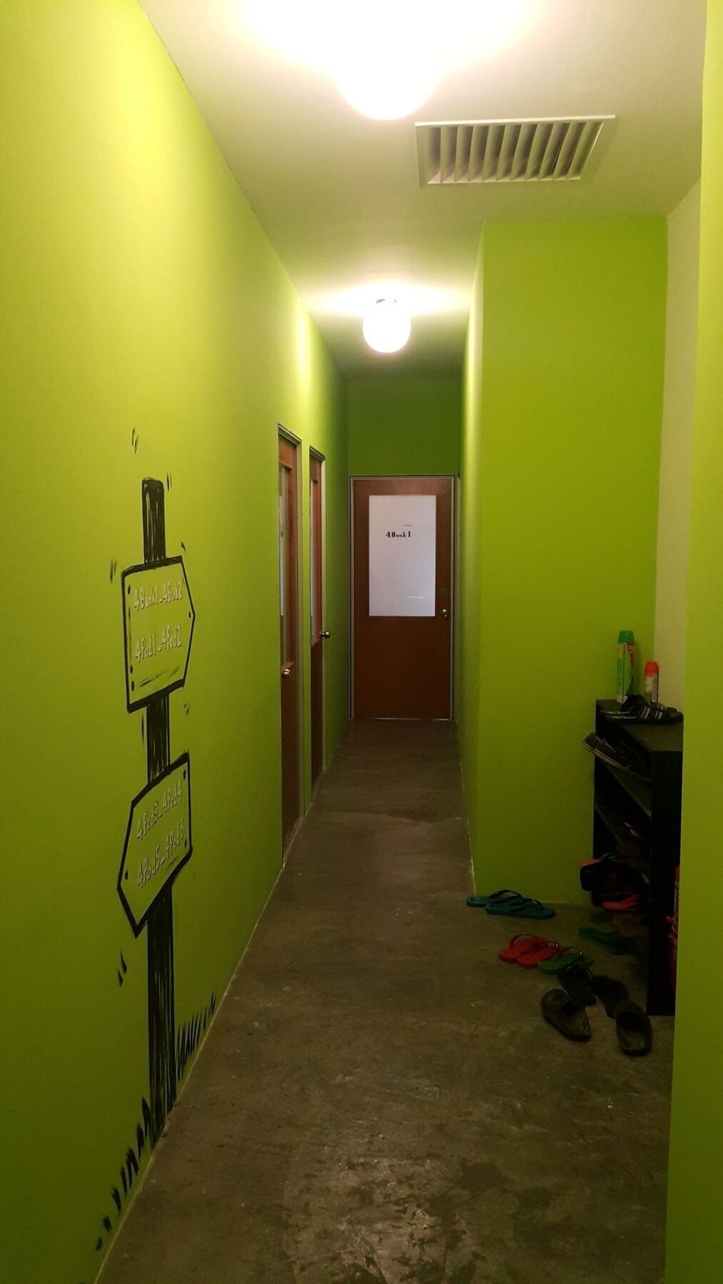Pods The Backpackers Home&cafe, Kuala Lumpur