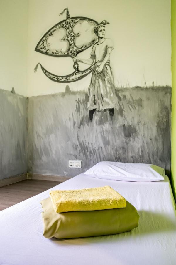 Pods The Backpackers Home & Cafe, Kuala Lumpur Hostel Kuala Lumpur